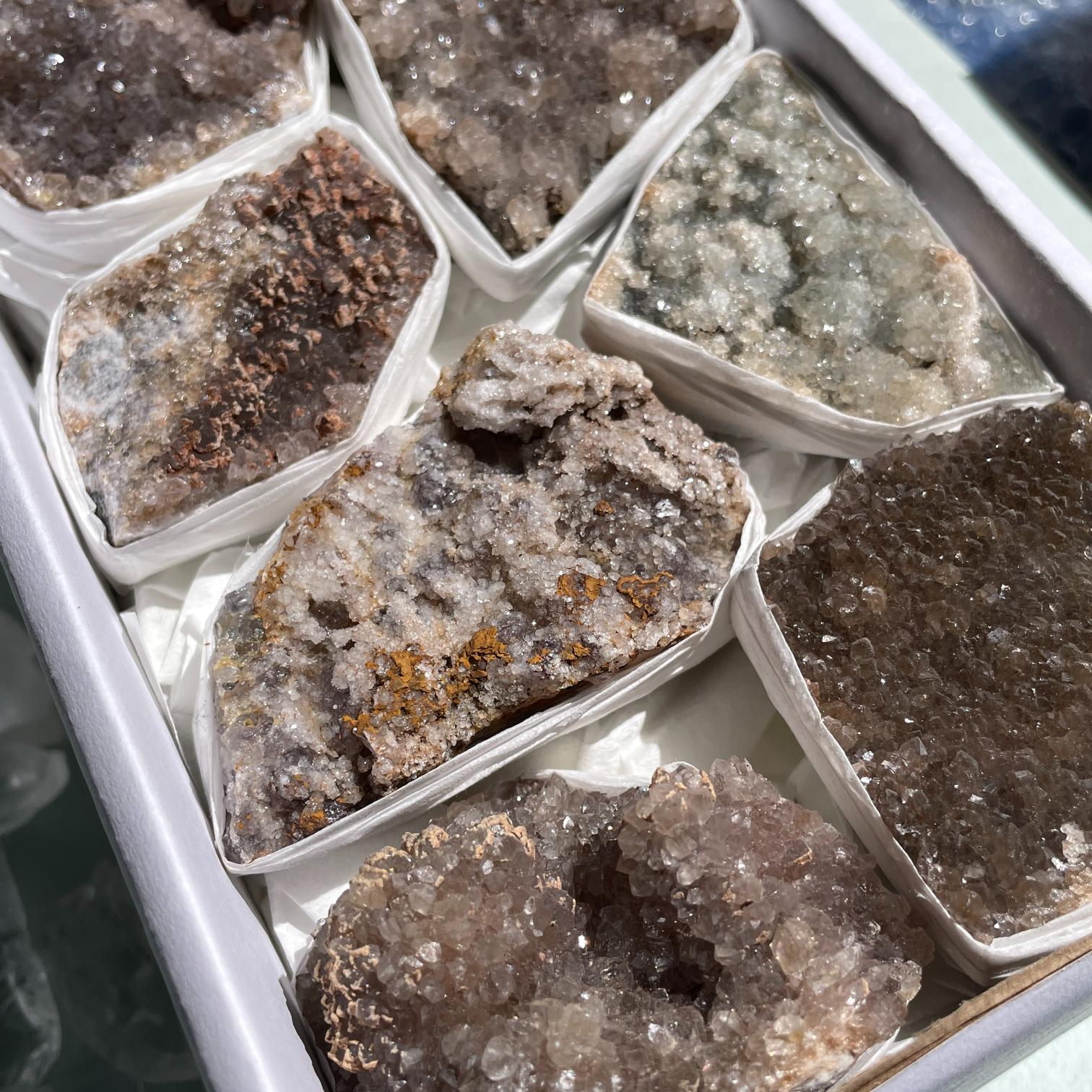 Druzy Quartz Cluster Tray - Small Druzy Quartz Cluster Tray - Small